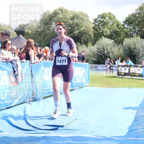 25.08.2024 - Elbe Triathlon Hamburg H.Heesch http://msf.ph/oto/6879533 25.08.2024 12:16:29 Ziel 1471, 1583, 1667 meine-sportfotos.de
