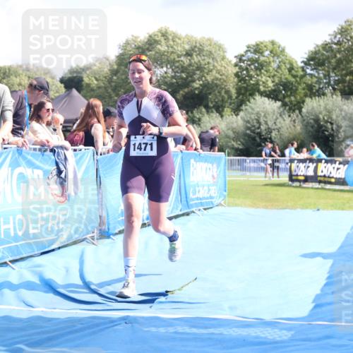 25.08.2024 - Elbe Triathlon Hamburg H.Heesch http://msf.ph/oto/6879540 25.08.2024 12:16:29 Ziel 1471, 1583, 1667 meine-sportfotos.de