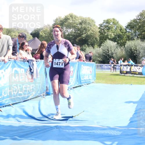 25.08.2024 - Elbe Triathlon Hamburg H.Heesch http://msf.ph/oto/6879544 25.08.2024 12:16:29 Ziel 1471, 1583, 1667 meine-sportfotos.de