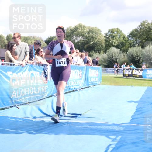 25.08.2024 - Elbe Triathlon Hamburg H.Heesch http://msf.ph/oto/6879551 25.08.2024 12:16:29 Ziel 1471, 1583, 1667 meine-sportfotos.de