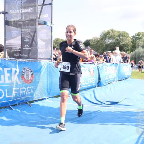 25.08.2024 - Elbe Triathlon Hamburg H.Heesch http://msf.ph/oto/6879562 25.08.2024 11:51:48 Ziel 1480, 1559, 1849 meine-sportfotos.de