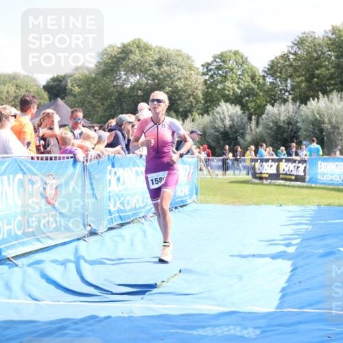 25.08.2024 - Elbe Triathlon Hamburg H.Heesch http://msf.ph/oto/6879666 25.08.2024 11:52:03 Ziel 750, 1577, 1581, 1849 meine-sportfotos.de