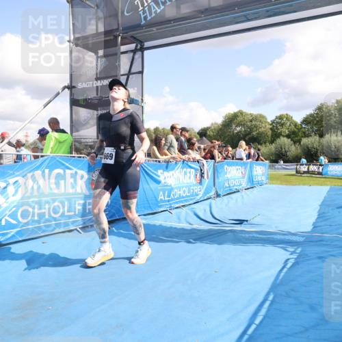 25.08.2024 - Elbe Triathlon Hamburg H.Heesch http://msf.ph/oto/6879702 25.08.2024 12:17:26 Ziel 1669 meine-sportfotos.de