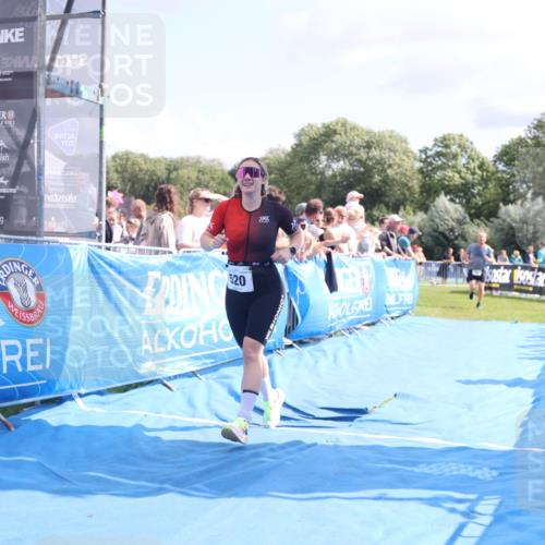 25.08.2024 - Elbe Triathlon Hamburg H.Heesch http://msf.ph/oto/6879773 25.08.2024 11:52:22 Ziel 520, 787, 1521 meine-sportfotos.de
