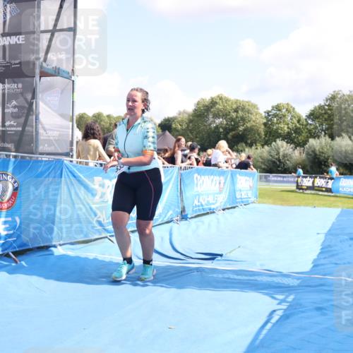 25.08.2024 - Elbe Triathlon Hamburg H.Heesch http://msf.ph/oto/6879779 25.08.2024 12:18:15 Ziel 533 meine-sportfotos.de