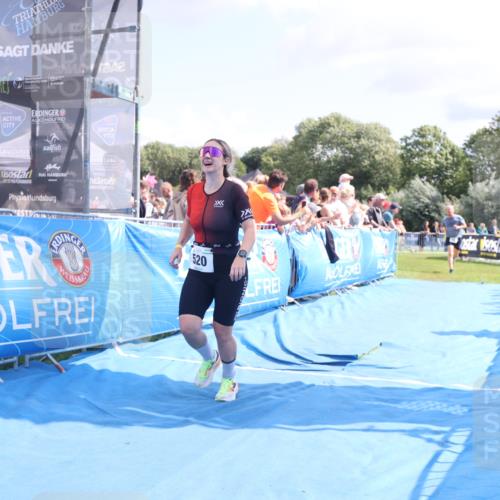 25.08.2024 - Elbe Triathlon Hamburg H.Heesch http://msf.ph/oto/6879784 25.08.2024 11:52:22 Ziel 520, 787, 1521 meine-sportfotos.de