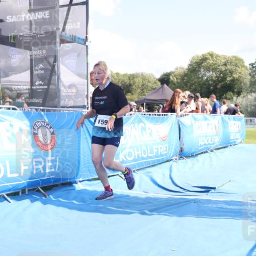 25.08.2024 - Elbe Triathlon Hamburg H.Heesch http://msf.ph/oto/6879839 25.08.2024 12:18:42 Ziel 1598 meine-sportfotos.de