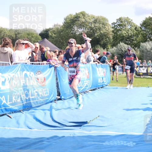 25.08.2024 - Elbe Triathlon Hamburg H.Heesch http://msf.ph/oto/6879865 25.08.2024 11:52:37 Ziel 483, 1455, 1558, 1562 meine-sportfotos.de