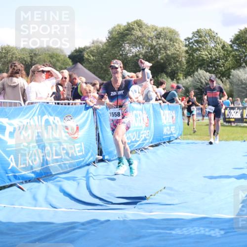 25.08.2024 - Elbe Triathlon Hamburg H.Heesch http://msf.ph/oto/6879867 25.08.2024 11:52:37 Ziel 483, 1455, 1558, 1562 meine-sportfotos.de