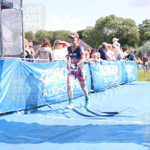 25.08.2024 - Elbe Triathlon Hamburg H.Heesch http://msf.ph/oto/6879882 25.08.2024 11:52:37 Ziel 483, 1455, 1558, 1562 meine-sportfotos.de