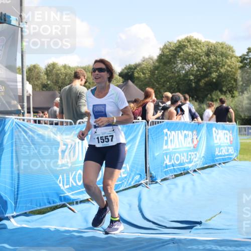 25.08.2024 - Elbe Triathlon Hamburg H.Heesch http://msf.ph/oto/6879885 25.08.2024 12:19:00 Ziel 1557, 1635 meine-sportfotos.de