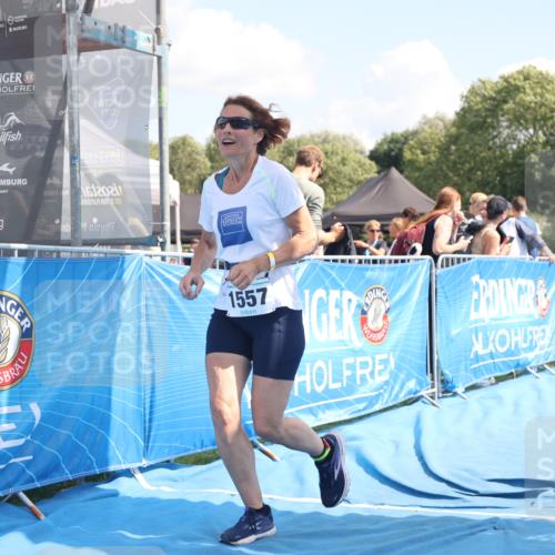 25.08.2024 - Elbe Triathlon Hamburg H.Heesch http://msf.ph/oto/6879897 25.08.2024 12:19:00 Ziel 1557, 1635 meine-sportfotos.de