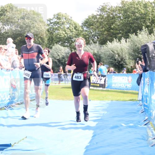 25.08.2024 - Elbe Triathlon Hamburg H.Heesch http://msf.ph/oto/6879900 25.08.2024 11:52:39 Ziel 483, 1455, 1558, 1562 meine-sportfotos.de