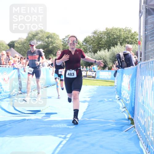 25.08.2024 - Elbe Triathlon Hamburg H.Heesch http://msf.ph/oto/6879929 25.08.2024 11:52:40 Ziel 483, 1455, 1558, 1562 meine-sportfotos.de