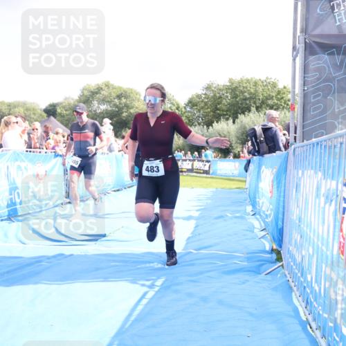 25.08.2024 - Elbe Triathlon Hamburg H.Heesch http://msf.ph/oto/6879934 25.08.2024 11:52:40 Ziel 483, 1455, 1558, 1562 meine-sportfotos.de
