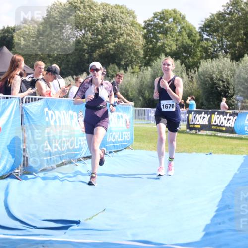 25.08.2024 - Elbe Triathlon Hamburg H.Heesch http://msf.ph/oto/6879953 25.08.2024 12:20:32 Ziel 504, 1670 meine-sportfotos.de