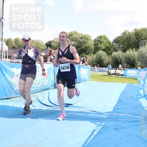 25.08.2024 - Elbe Triathlon Hamburg H.Heesch http://msf.ph/oto/6879971 25.08.2024 12:20:33 Ziel 504, 1670 meine-sportfotos.de