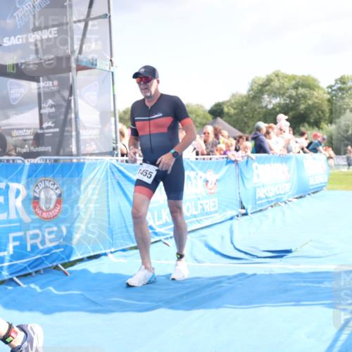 25.08.2024 - Elbe Triathlon Hamburg H.Heesch http://msf.ph/oto/6879974 25.08.2024 11:52:42 Ziel 483, 1455, 1558, 1562 meine-sportfotos.de