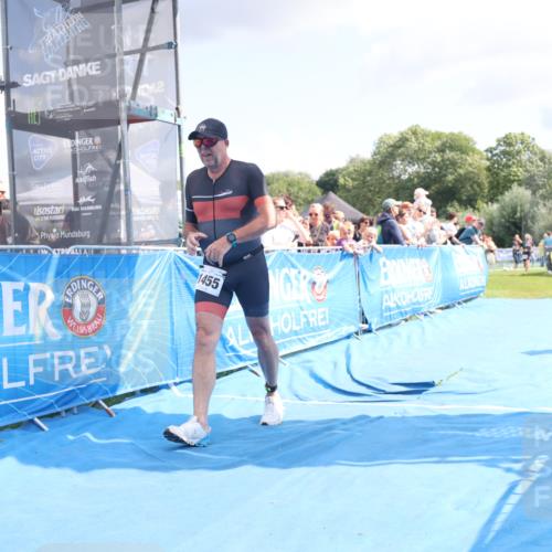 25.08.2024 - Elbe Triathlon Hamburg H.Heesch http://msf.ph/oto/6879978 25.08.2024 11:52:42 Ziel 483, 1455, 1558, 1562 meine-sportfotos.de