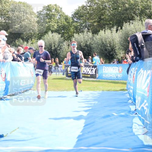 25.08.2024 - Elbe Triathlon Hamburg H.Heesch http://msf.ph/oto/6879994 25.08.2024 11:52:50 Ziel 1592, 1716 meine-sportfotos.de