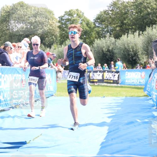 25.08.2024 - Elbe Triathlon Hamburg H.Heesch http://msf.ph/oto/6880005 25.08.2024 11:52:51 Ziel 1592, 1716 meine-sportfotos.de