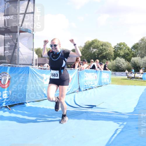 25.08.2024 - Elbe Triathlon Hamburg H.Heesch http://msf.ph/oto/6880010 25.08.2024 12:21:09 Ziel 1683 meine-sportfotos.de
