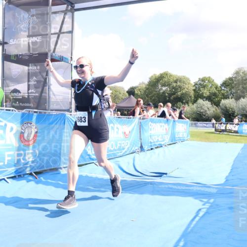 25.08.2024 - Elbe Triathlon Hamburg H.Heesch http://msf.ph/oto/6880014 25.08.2024 12:21:09 Ziel 1683 meine-sportfotos.de