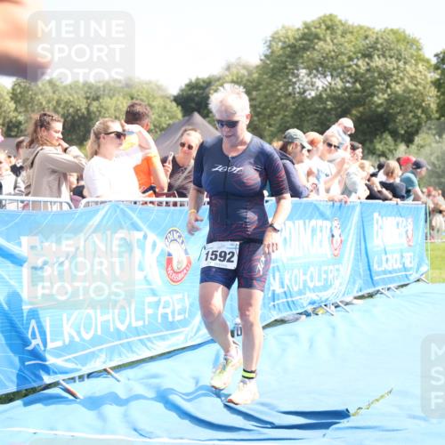25.08.2024 - Elbe Triathlon Hamburg H.Heesch http://msf.ph/oto/6880029 25.08.2024 11:52:53 Ziel 1465, 1592, 1716 meine-sportfotos.de