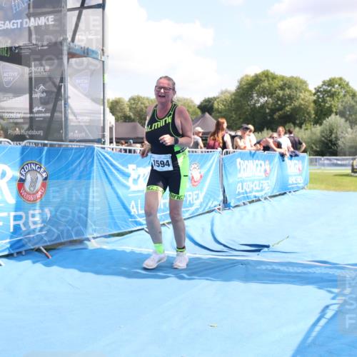 25.08.2024 - Elbe Triathlon Hamburg H.Heesch http://msf.ph/oto/6880042 25.08.2024 12:21:49 Ziel 1594 meine-sportfotos.de
