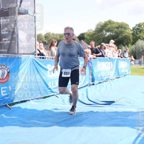 25.08.2024 - Elbe Triathlon Hamburg H.Heesch http://msf.ph/oto/6880094 25.08.2024 11:53:02 Ziel 1465 meine-sportfotos.de