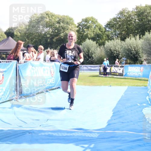 25.08.2024 - Elbe Triathlon Hamburg H.Heesch http://msf.ph/oto/6880117 25.08.2024 12:22:59 Ziel 1536 meine-sportfotos.de