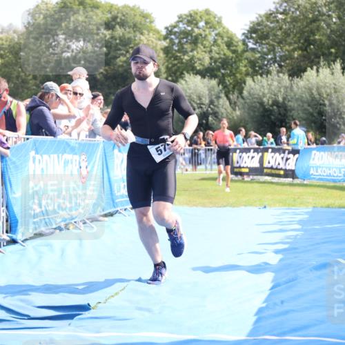 25.08.2024 - Elbe Triathlon Hamburg H.Heesch http://msf.ph/oto/6880120 25.08.2024 11:53:11 Ziel 579, 1519 meine-sportfotos.de