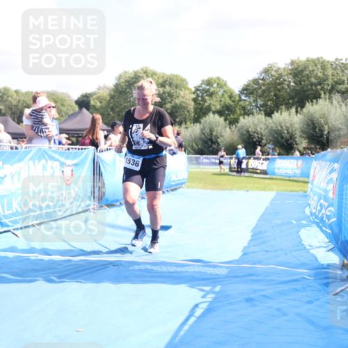 25.08.2024 - Elbe Triathlon Hamburg H.Heesch http://msf.ph/oto/6880149 25.08.2024 12:23:00 Ziel 1536 meine-sportfotos.de