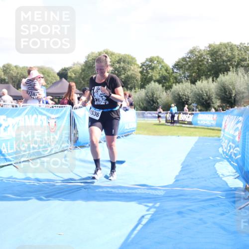 25.08.2024 - Elbe Triathlon Hamburg H.Heesch http://msf.ph/oto/6880151 25.08.2024 12:23:00 Ziel 1536 meine-sportfotos.de