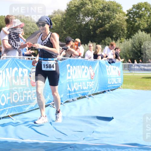 25.08.2024 - Elbe Triathlon Hamburg H.Heesch http://msf.ph/oto/6880162 25.08.2024 12:23:12 Ziel 1584 meine-sportfotos.de
