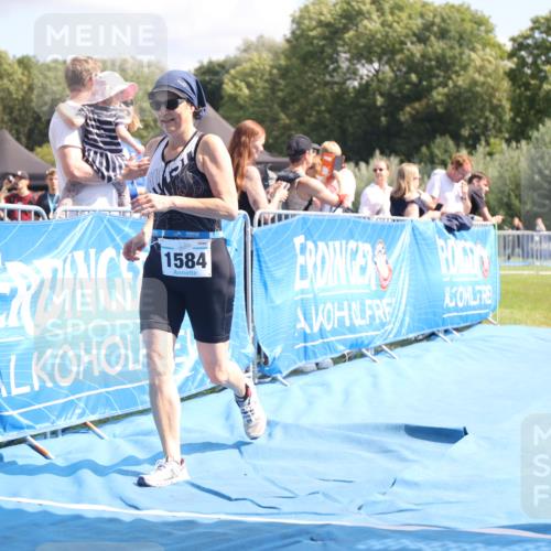 25.08.2024 - Elbe Triathlon Hamburg H.Heesch http://msf.ph/oto/6880168 25.08.2024 12:23:12 Ziel 1584 meine-sportfotos.de