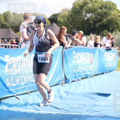25.08.2024 - Elbe Triathlon Hamburg H.Heesch http://msf.ph/oto/6880174 25.08.2024 12:23:12 Ziel 1584 meine-sportfotos.de
