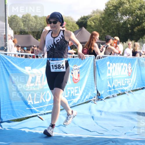 25.08.2024 - Elbe Triathlon Hamburg H.Heesch http://msf.ph/oto/6880183 25.08.2024 12:23:12 Ziel 1584 meine-sportfotos.de