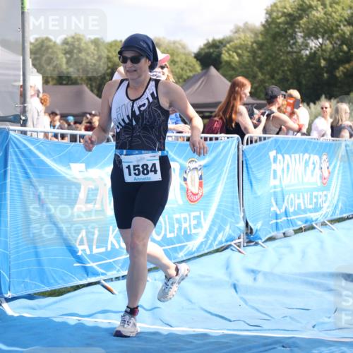 25.08.2024 - Elbe Triathlon Hamburg H.Heesch http://msf.ph/oto/6880185 25.08.2024 12:23:12 Ziel 1584 meine-sportfotos.de