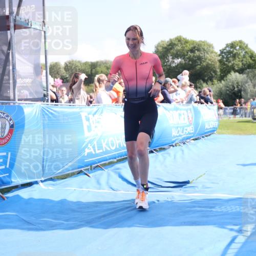 25.08.2024 - Elbe Triathlon Hamburg H.Heesch http://msf.ph/oto/6880186 25.08.2024 11:53:16 Ziel 579, 1519 meine-sportfotos.de
