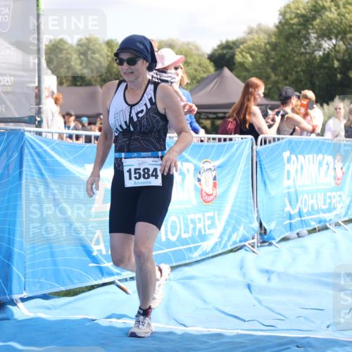 25.08.2024 - Elbe Triathlon Hamburg H.Heesch http://msf.ph/oto/6880189 25.08.2024 12:23:12 Ziel 1584 meine-sportfotos.de