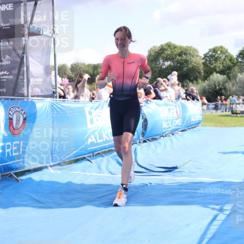 25.08.2024 - Elbe Triathlon Hamburg H.Heesch http://msf.ph/oto/6880192 25.08.2024 11:53:17 Ziel 579, 1519 meine-sportfotos.de