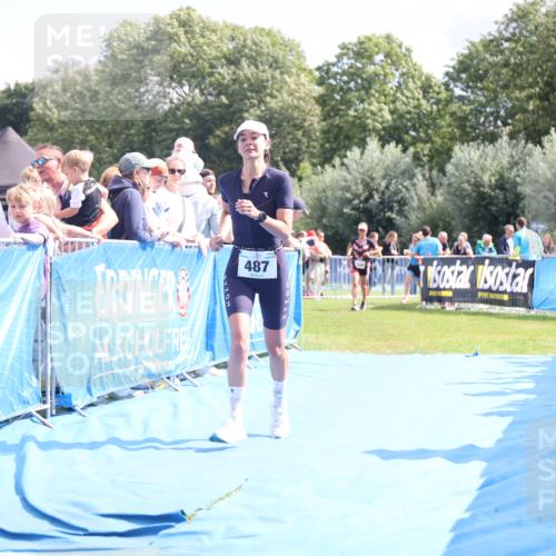 25.08.2024 - Elbe Triathlon Hamburg H.Heesch http://msf.ph/oto/6880201 25.08.2024 11:53:40 Ziel 475, 477, 487, 1508, 1569 meine-sportfotos.de