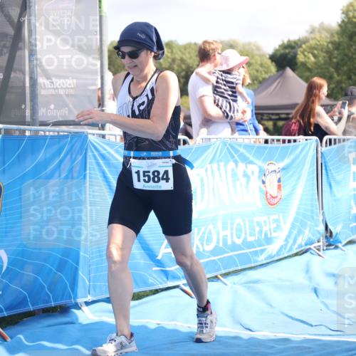 25.08.2024 - Elbe Triathlon Hamburg H.Heesch http://msf.ph/oto/6880202 25.08.2024 12:23:13 Ziel 1584 meine-sportfotos.de