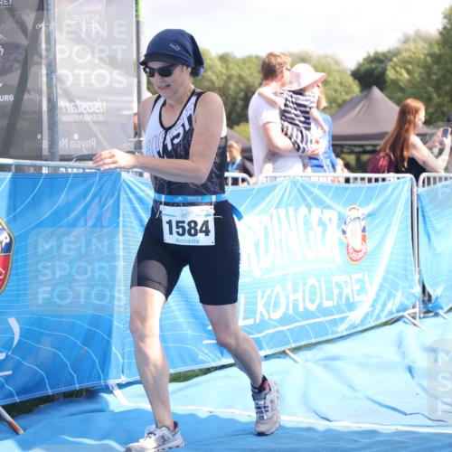 25.08.2024 - Elbe Triathlon Hamburg H.Heesch http://msf.ph/oto/6880204 25.08.2024 12:23:13 Ziel 1584 meine-sportfotos.de