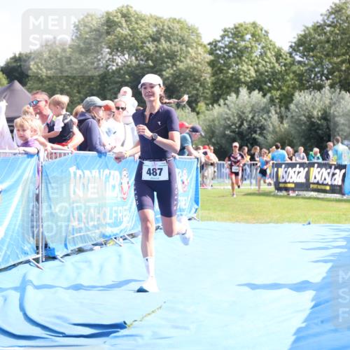 25.08.2024 - Elbe Triathlon Hamburg H.Heesch http://msf.ph/oto/6880207 25.08.2024 11:53:40 Ziel 475, 477, 487, 1508, 1569 meine-sportfotos.de