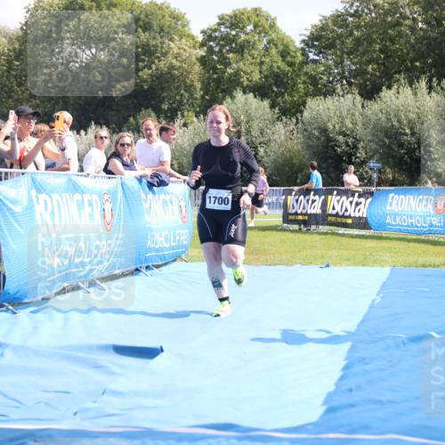 25.08.2024 - Elbe Triathlon Hamburg H.Heesch http://msf.ph/oto/6880217 25.08.2024 12:23:25 Ziel 1668, 1700 meine-sportfotos.de