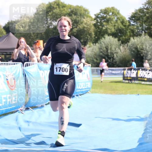 25.08.2024 - Elbe Triathlon Hamburg H.Heesch http://msf.ph/oto/6880236 25.08.2024 12:23:26 Ziel 1668, 1700 meine-sportfotos.de