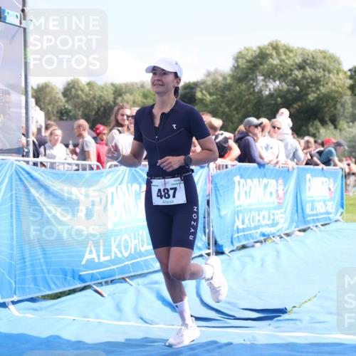 25.08.2024 - Elbe Triathlon Hamburg H.Heesch http://msf.ph/oto/6880239 25.08.2024 11:53:41 Ziel 475, 477, 487, 1508, 1569 meine-sportfotos.de