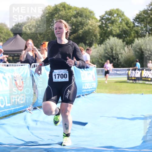 25.08.2024 - Elbe Triathlon Hamburg H.Heesch http://msf.ph/oto/6880241 25.08.2024 12:23:26 Ziel 1668, 1700 meine-sportfotos.de